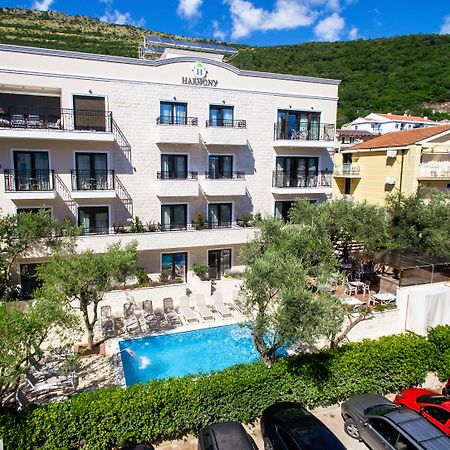 Hotel Harmony By Aycon Petrovac Exteriér fotografie