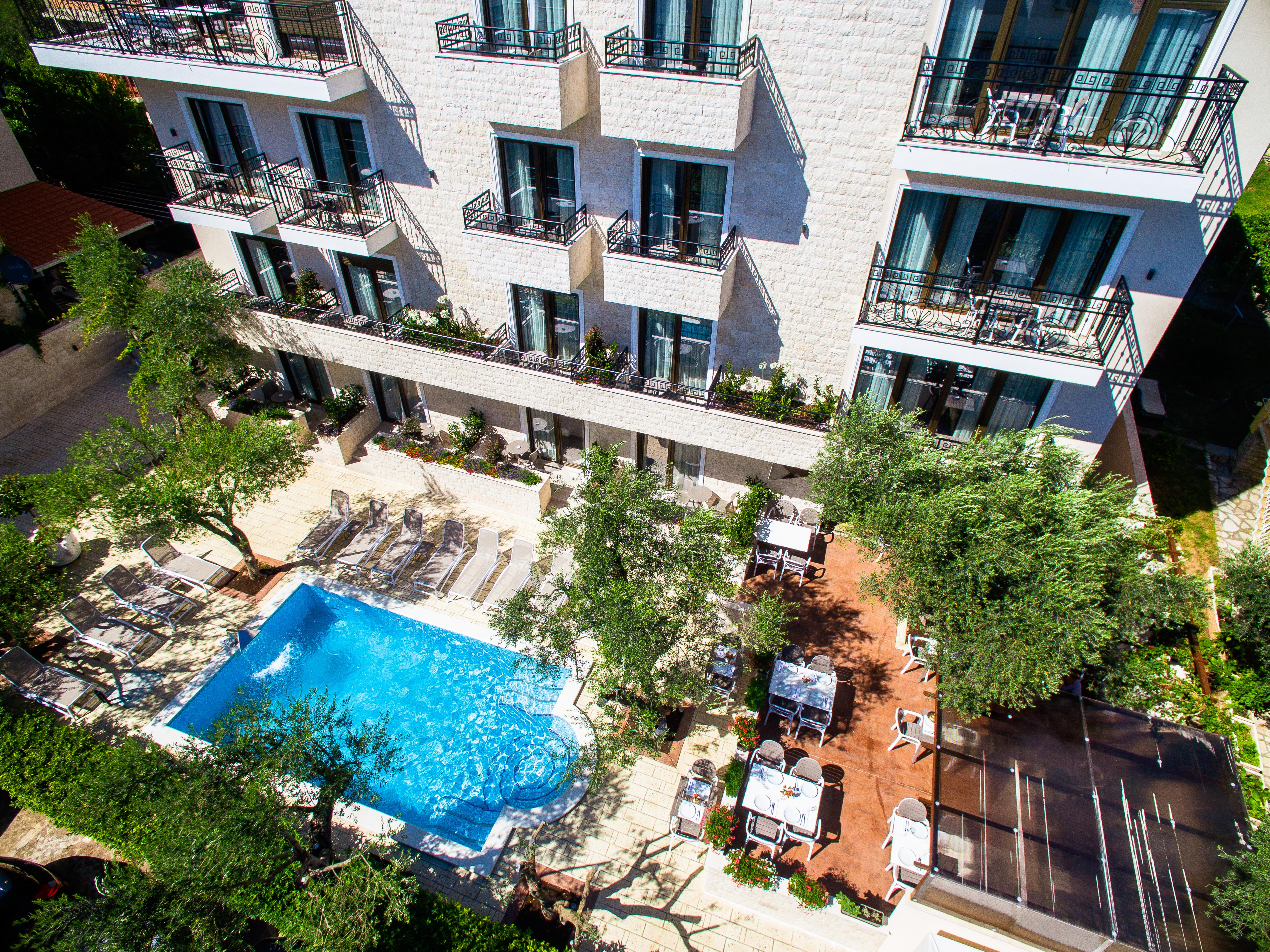 Hotel Harmony By Aycon Petrovac Exteriér fotografie